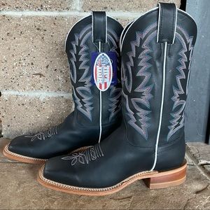 Black Justin Boots size 8.5